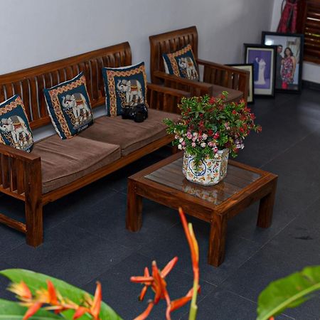 4Ty Two Homestay Galle Extérieur photo