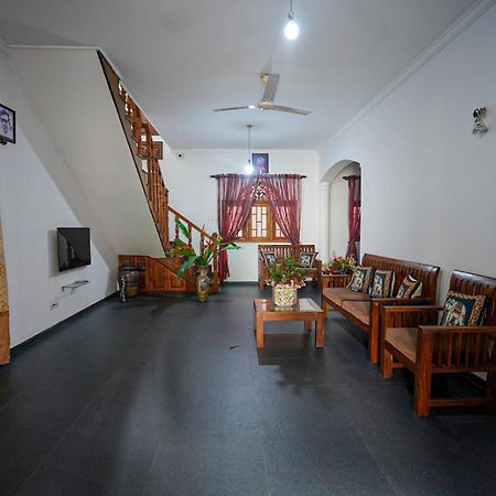 4Ty Two Homestay Galle Extérieur photo