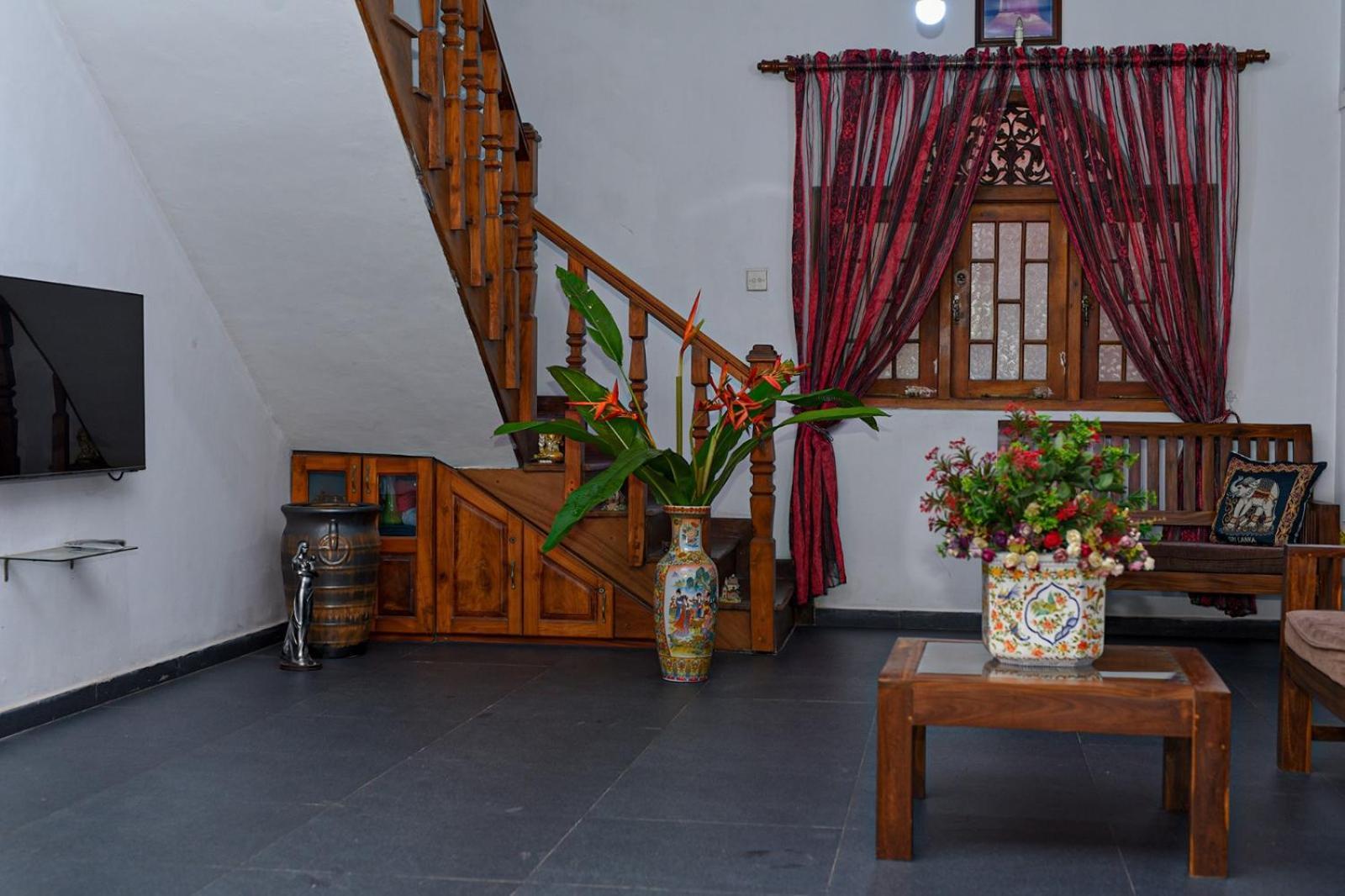 4Ty Two Homestay Galle Extérieur photo