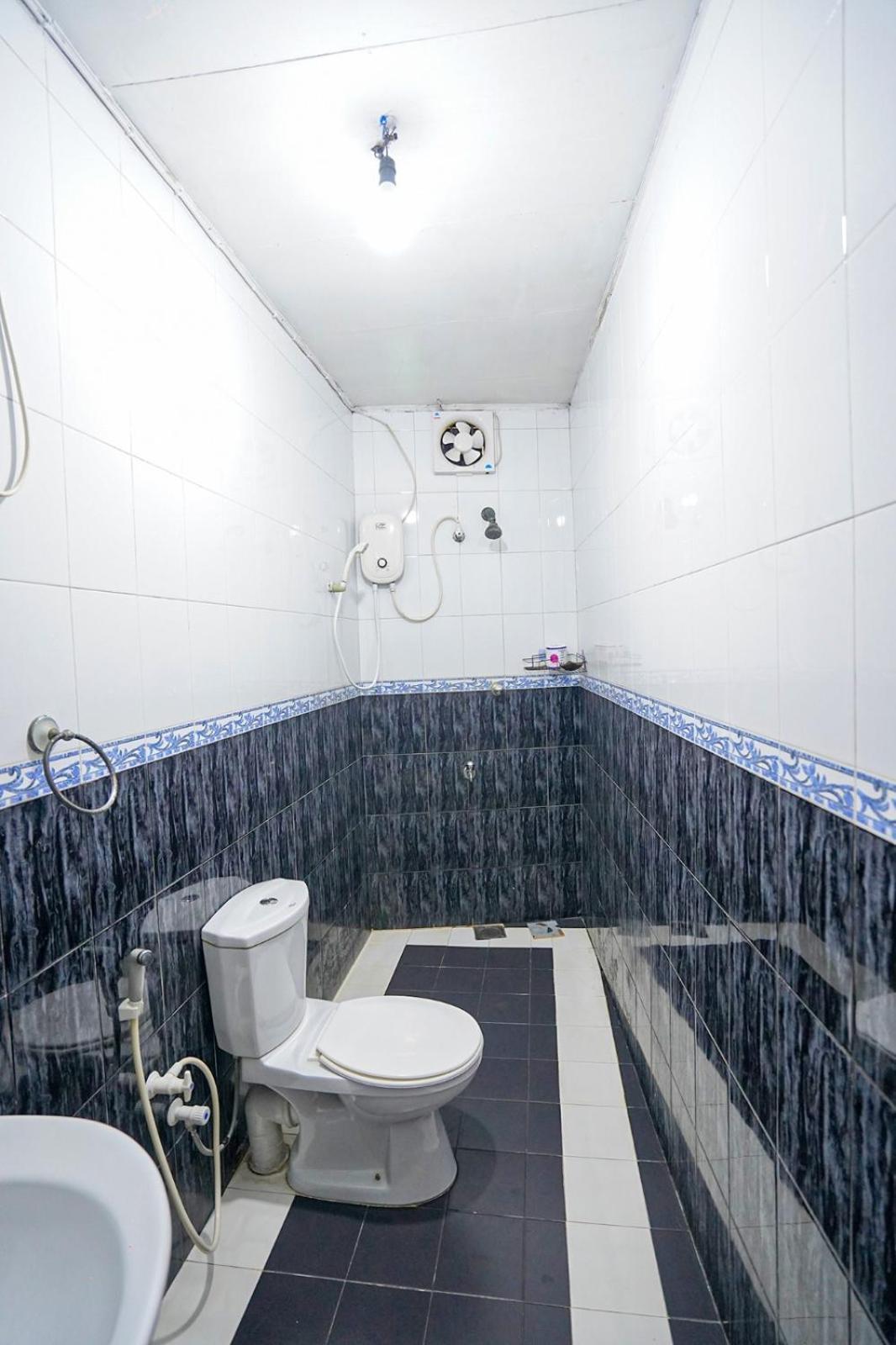 4Ty Two Homestay Galle Extérieur photo